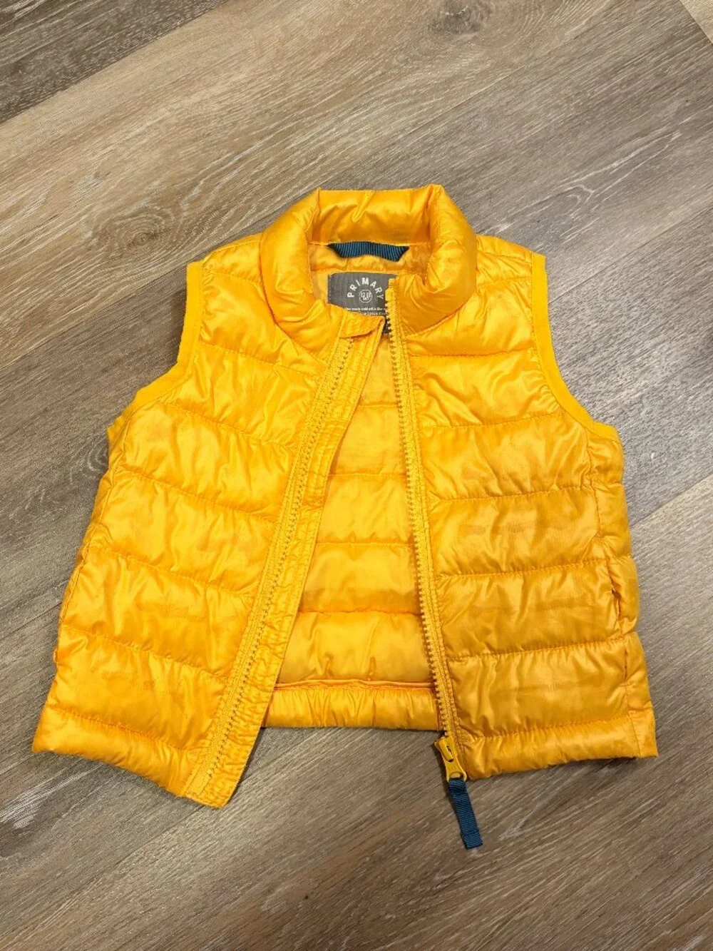 Set of Two Primary Puffer Vests